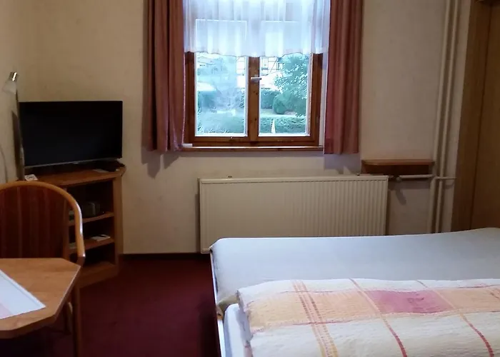 Martha Πανσιόν